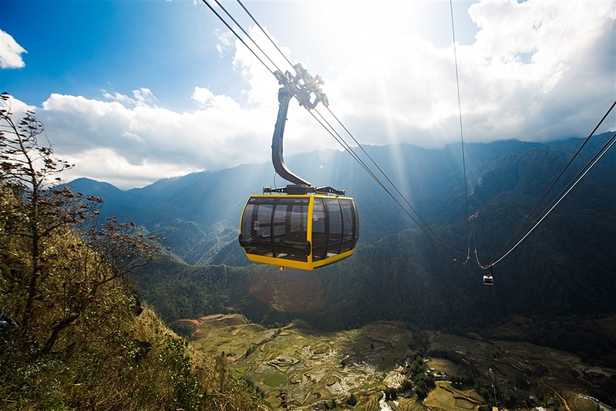 Fansipan Cable Car Review 2023 - Guides, Ticket Price & Tours