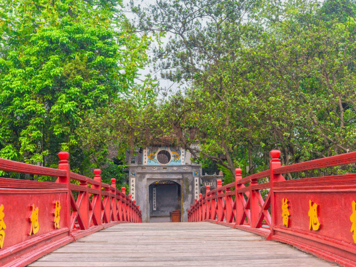 Hoan Kiem Lake and Ngoc Son Temple - Hanoi: Get the Detail of Hoan Kiem Lake and Ngoc Son Temple on Times of India Travel